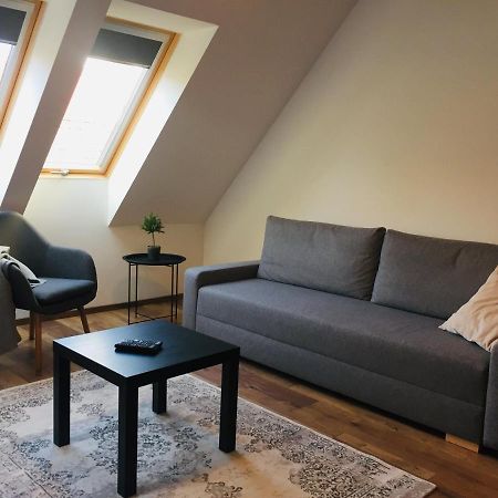 K29-Cozy Apartment In The Dowtown Of Győr Extérieur photo